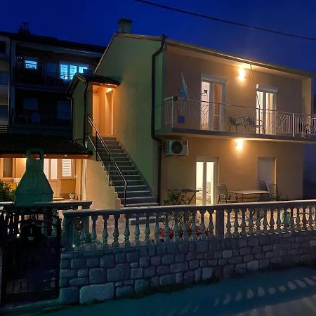 Lana 1 Hotel Senj  Buitenkant foto