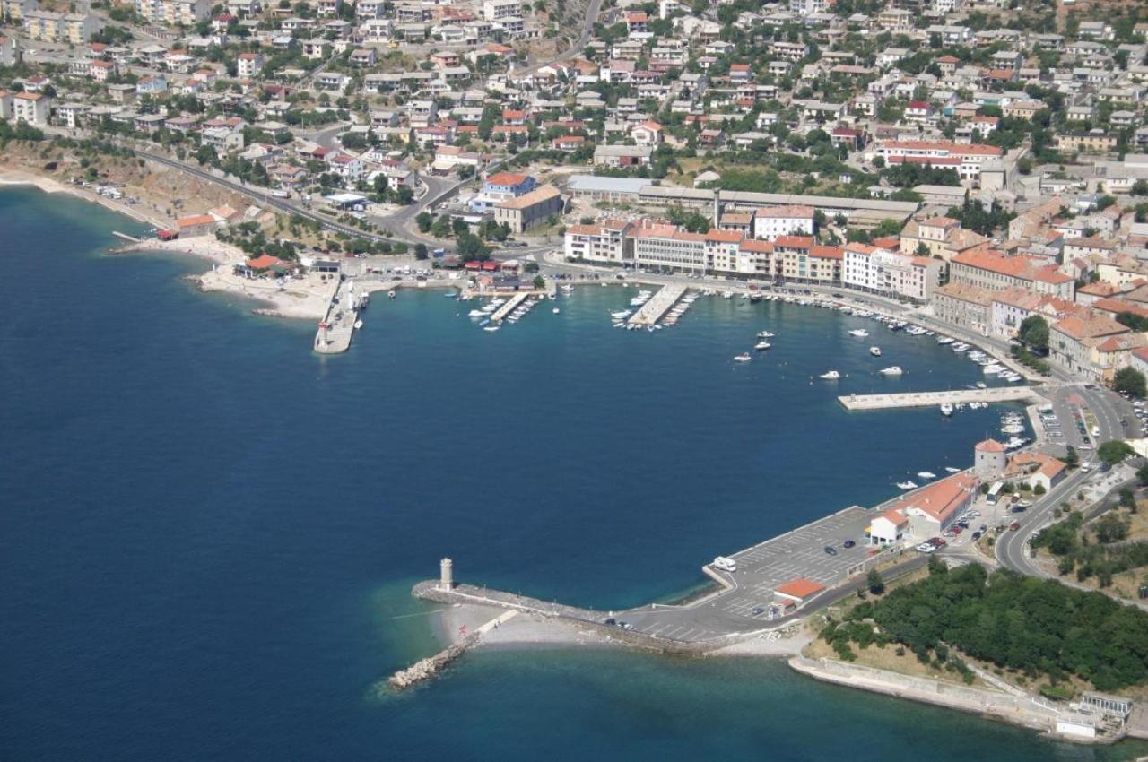 Lana 1 Hotel Senj  Buitenkant foto